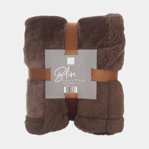 Sherpa winter throw Thumbnail